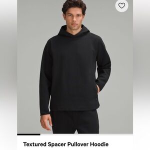 LULULEMON
Textured Spacer Pullover Hoodie
Large